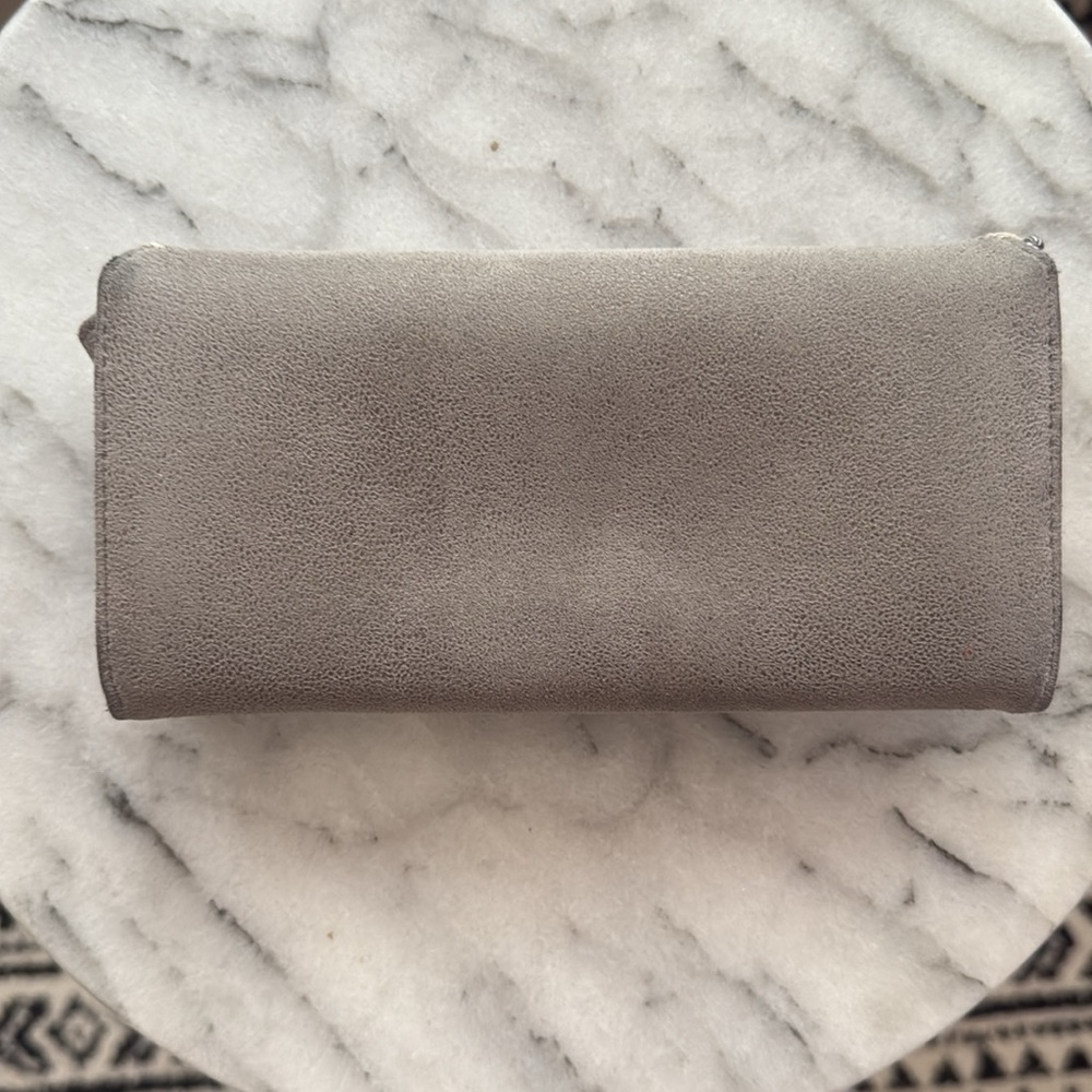 Stella McCartney: Falabella Continental Wallet - Picture 14 of 16